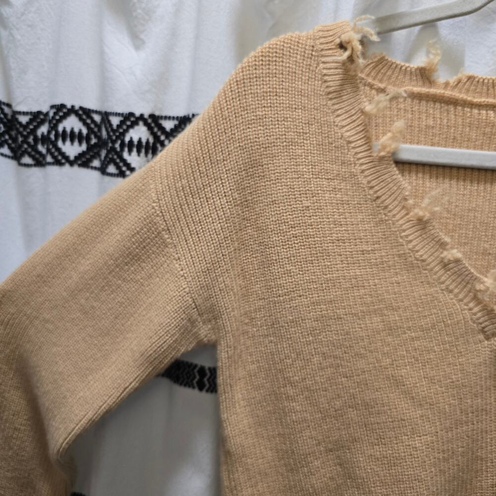 Lovers and Friends camel brown cropped distressed knit sweater V-neck small - Picture 4 of 11